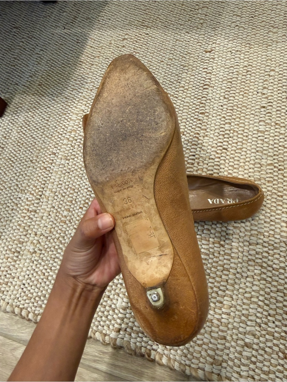 Vintage Prada Tan Leather Wood Buckle Kitten Heels - Size 36 - Picture 6 of 8